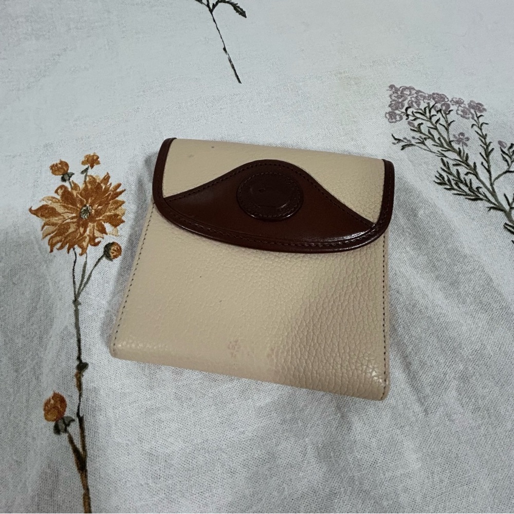 Vintage Dooney and Bourke All Weather Leather Wallet